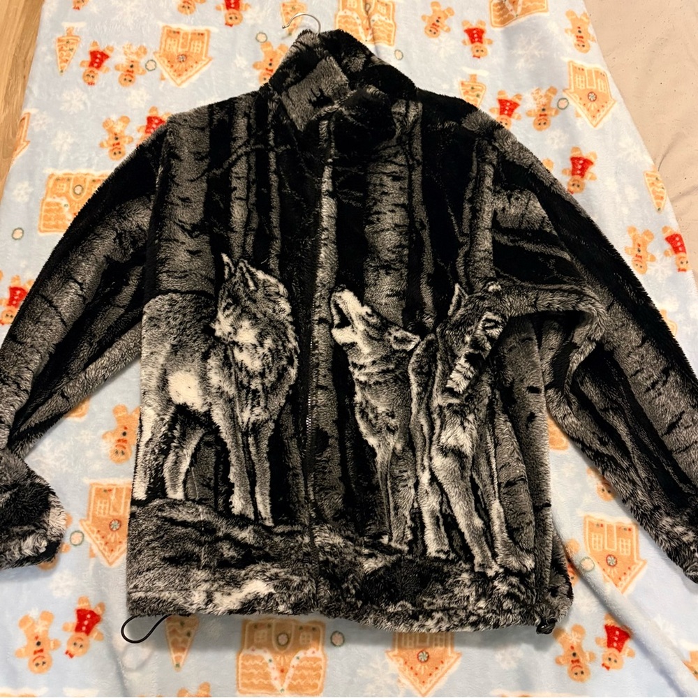 VTG Black Mountain Ultra Plush Wolf Jacket Size Medium Made in the USA